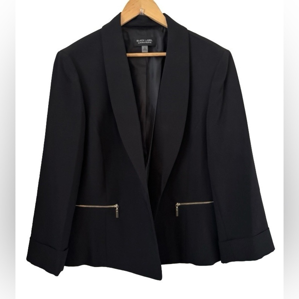 Black Label Evan Picone Blk Blzr W Shawl Collr & zp detail WM 18 dark academia